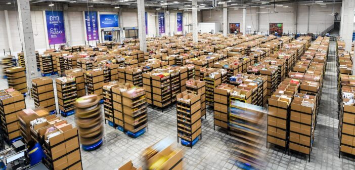 Hơn 500 AGV đang hoạt động tại nhà kho thông minh Wuxi của Cainiao