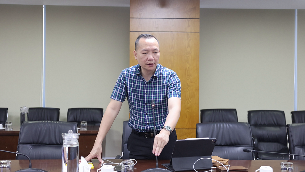 Phó tổng giám đốc tổng công ty bưu điện Việt Nam